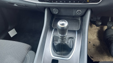 Nissan Qashqai 1.3 DiG-T MH Acenta Premium 5dr Petrol Hatchback